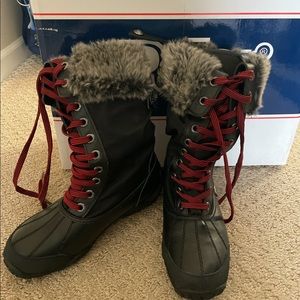 Womens Pajar boots size 36 (6)